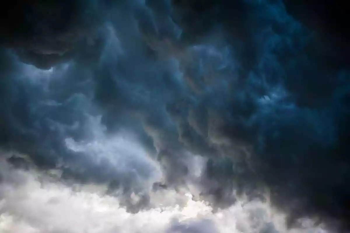 Nuages sombres